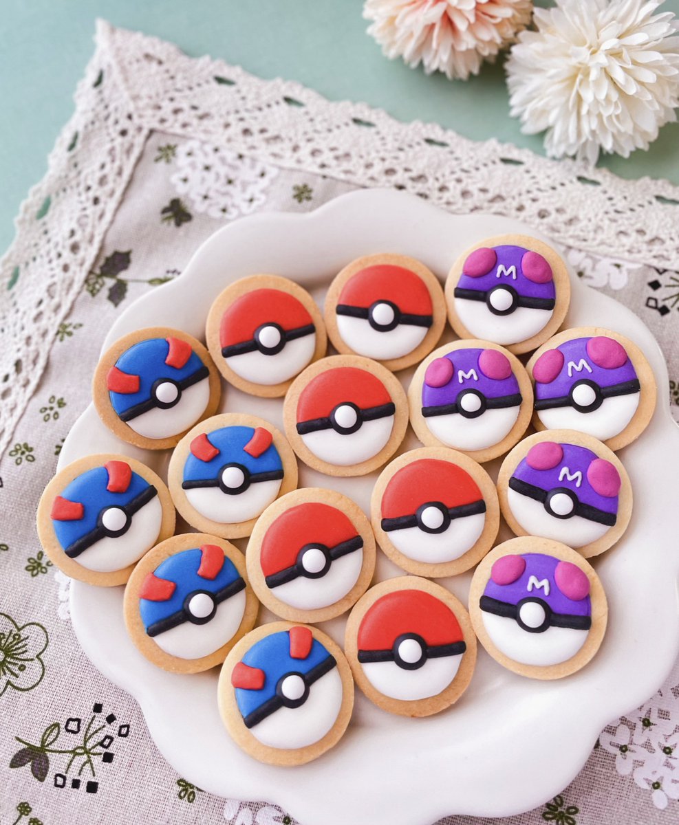 アイシングクッキーでポケサブレを作りました🍪 これで好きな子を仲間
