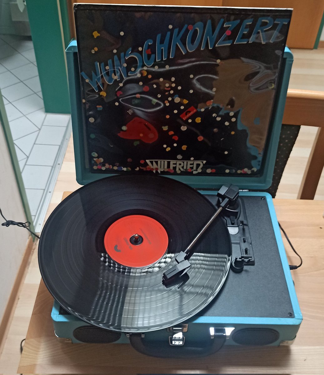 christian buchhaus (@johnjay59) on Twitter photo 