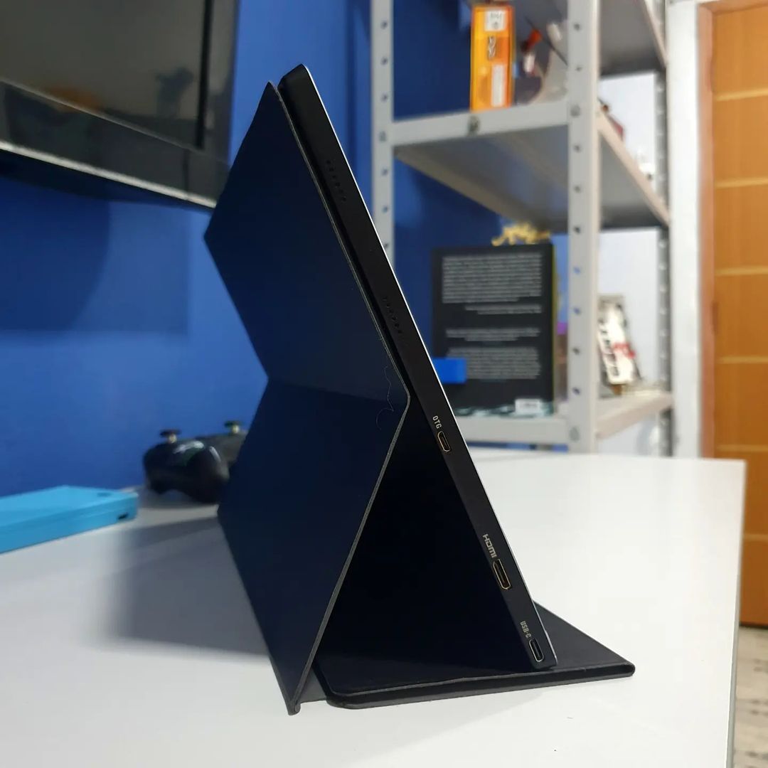 UPerfectMonitor's tweet image. Experience the ultimate in portable productivity with the UPERFECT Monitor!  Photo from - link7erick on Instagram

#portablemonitor #WFH #portablesetup #wireless #tech #gear #PS4 #onthego #consolegaming #gaming #Pcsetups #pcsetup #pcmasterrace #gamingcommunity #gamers #tech