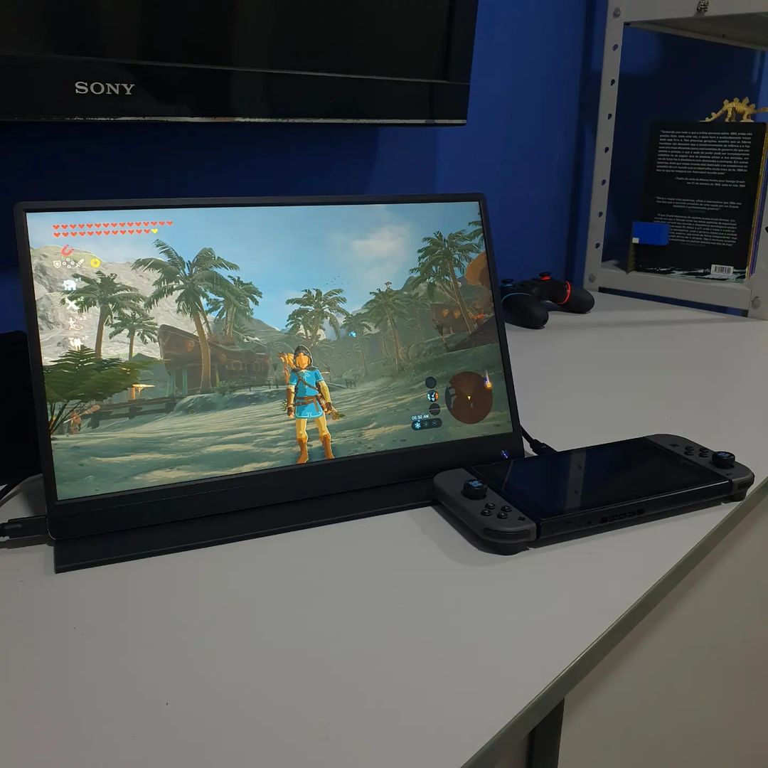UPerfectMonitor's tweet image. Experience the ultimate in portable productivity with the UPERFECT Monitor!  Photo from - link7erick on Instagram

#portablemonitor #WFH #portablesetup #wireless #tech #gear #PS4 #onthego #consolegaming #gaming #Pcsetups #pcsetup #pcmasterrace #gamingcommunity #gamers #tech