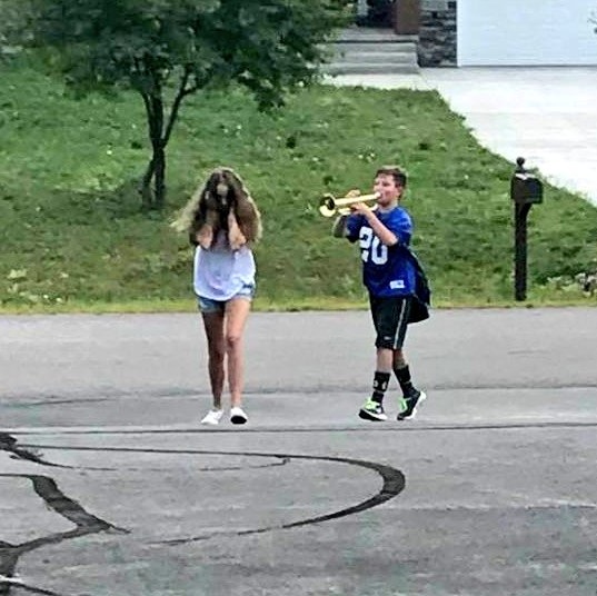 Tamine Retrouvons nous ailleurs tweet media