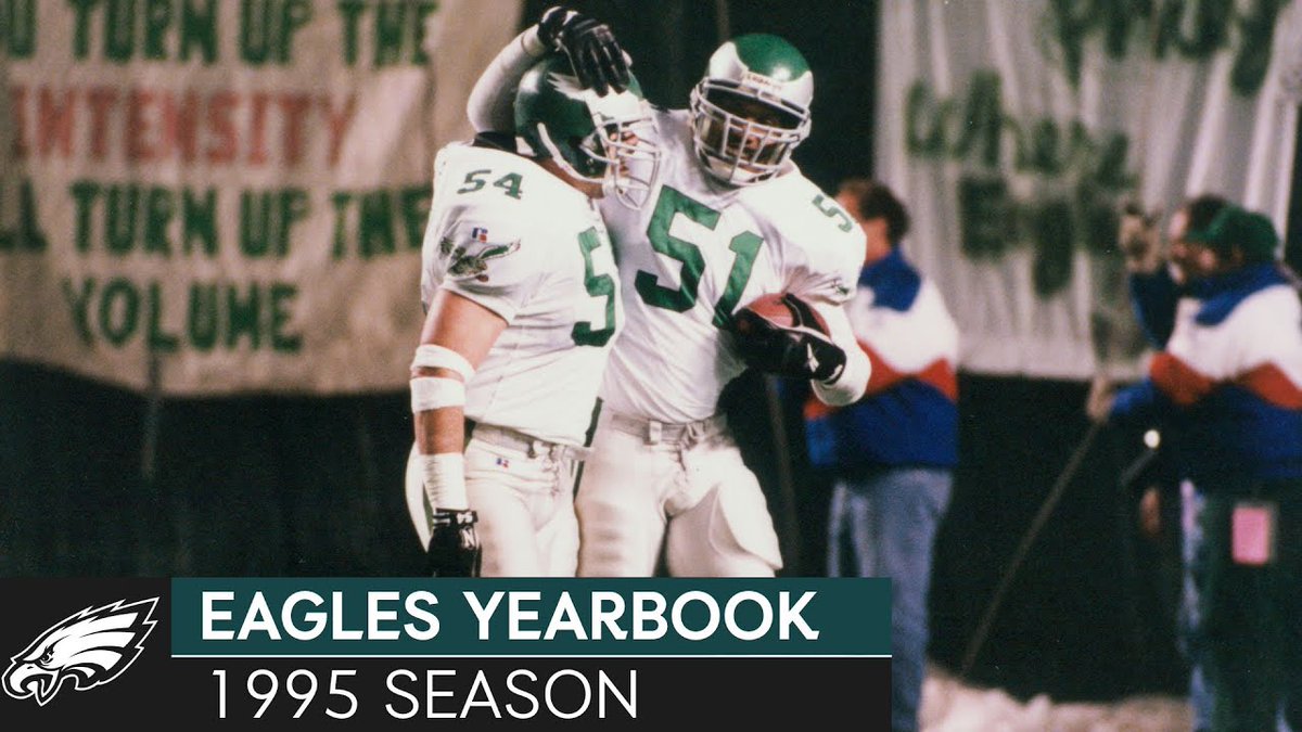 My favorite Eagles look I loved when they wore the white Kelly greens at home with the silver pants. Their last win in Kelly Green was a crushing of the Detroit Lions at home. https://t.co/L6bkTmCJiM