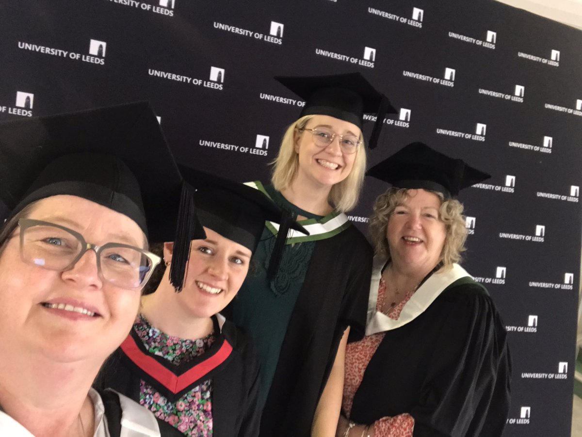 SiobhanZagajew1's tweet photo. @UniversityLeeds to celebrate the amazing achievements of #apprenticenurse @LCHNHSTrust @Lynneveal @HASOEngland π https://t.co/o2L7g4e8aH