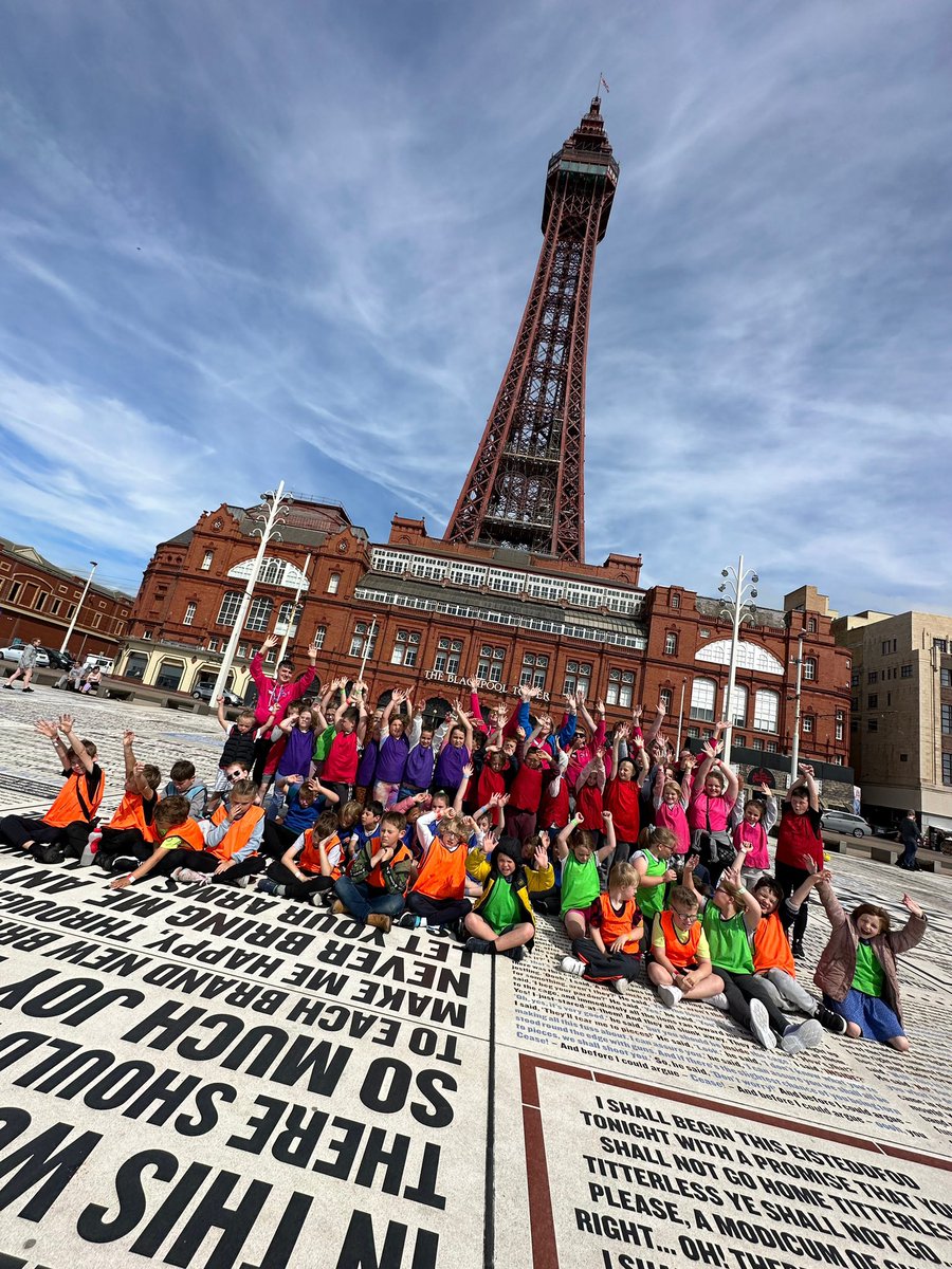 The sun’s in my eyes!! 😎 Day 1 of the Summer Holidays 2023 kick-started with a tour of @MerlinBlackpool and their fantastic array of attractions! What a day we’ve had exploring our home town’s very own delights. Lunch was delicious too. 😋 #BlackpoolHAF #Blackpool #BHYSummer23