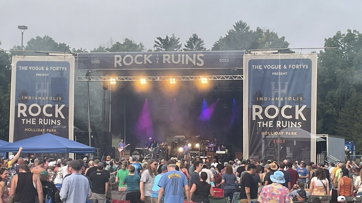 Fantastic time last night @rock_the_ruins @moeperiod