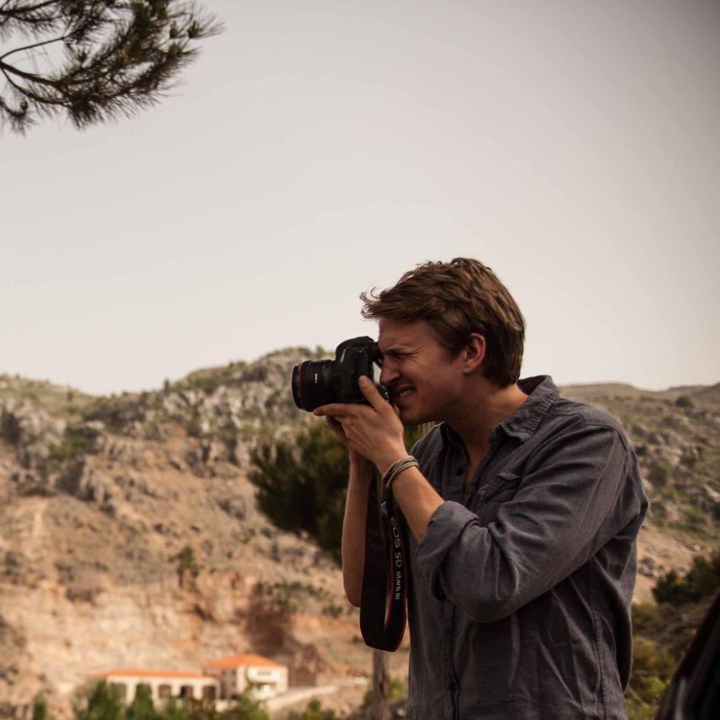 #AFP video journalist <a href="/collinsdyl/">Dylan Collins</a> was wounded by a drone attack while reporting at a Ukrainian artillery position on Monday, AFP reporters who witnessed the explosion said.

Dylan Collins, a US citizen based in Lebanon but on assignment in #Ukraine, sustained multiple shrapnel