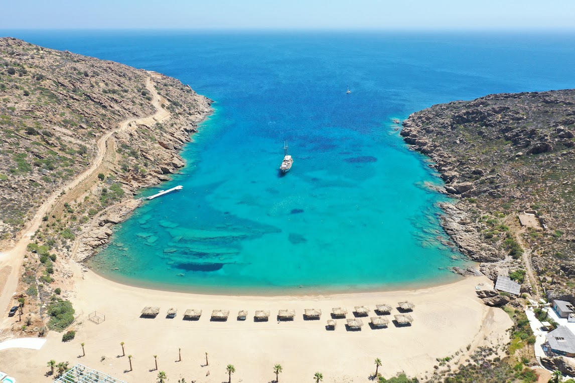 On Inspired By This: It's About Time For That Summer Getaway! ✈️ 🌞 

Resort Pictured: Calilo | Papas Beach, Ios, Greece