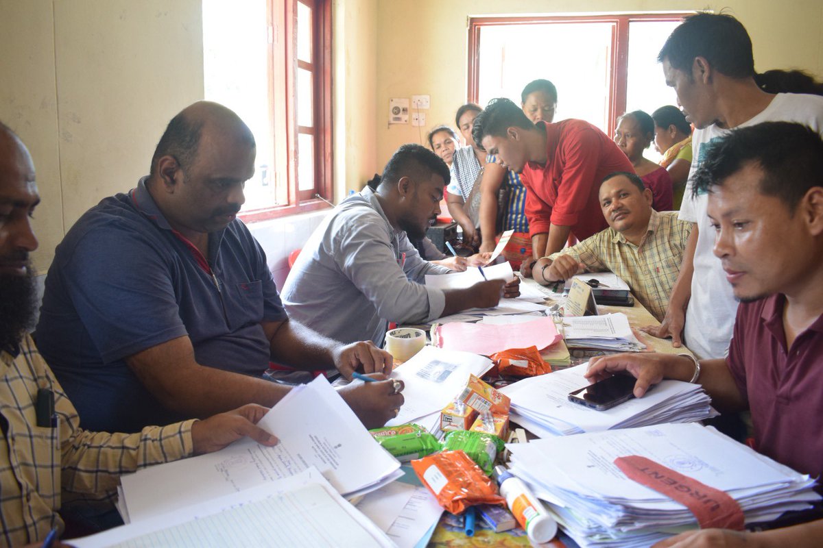 #administration_at_doorsteps
District Administration Nicobar has conducted Zilla Prashasan Aapke Dwar pgm at Car Nicobar. Various depts participated. Various certificates, licenses, ration cards etc.. were issued on spot.
#Governance for #social_change.