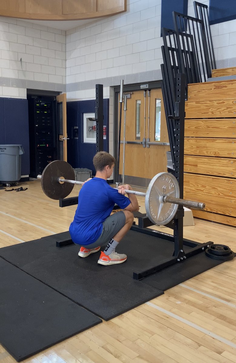 FHS strength & condo tweet media