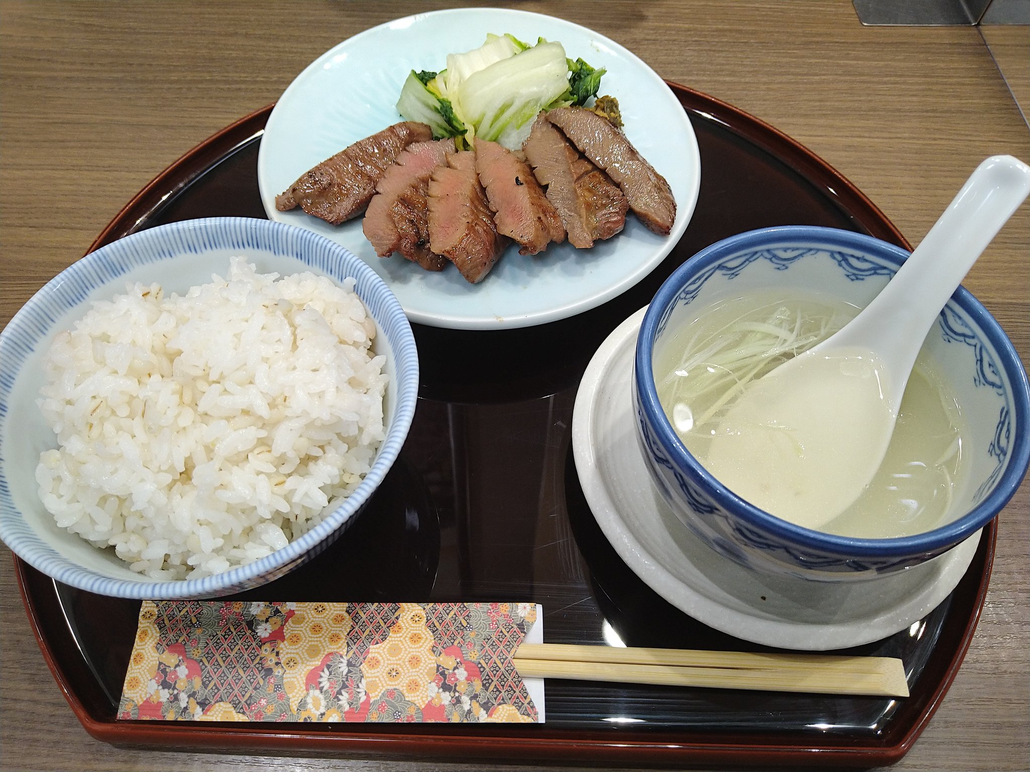 ぎゅうたんさま 閉店】GYUTAN BISTRO JYO-ZETSU - 東梅田/バル | 食べログ