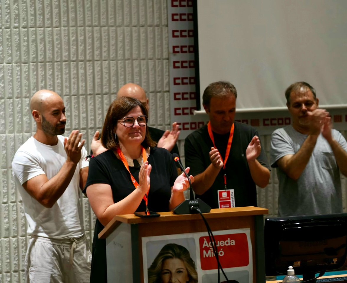 Milions de gràcies a totes per l'estima, pel treball i per la confiança en mi 🧡

Ho hem treballat i ho hem defés, però no ha sigut suficient. Ha faltat poc per ser la vostra diputada.

Tindrem 4 veus valencianes al Congrés i amb elles nosaltres des dels carrers.

Continuem!