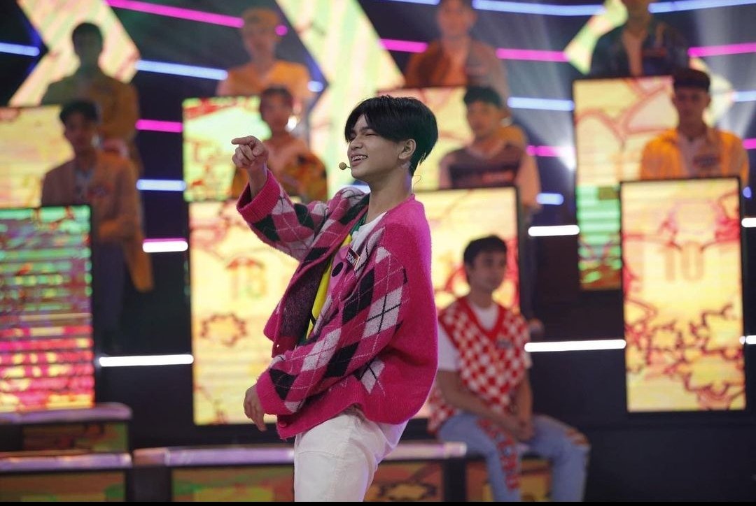 itsjeromyy's tweet photo. "Because of you, the future of the Philippines is bright." - BYJ

proud of you, Jiro! since day 1 💛

#HORI7ON_FRIENDSHIP
#HORI7ON_JEROMY https://t.co/B5bCcIG6Fi