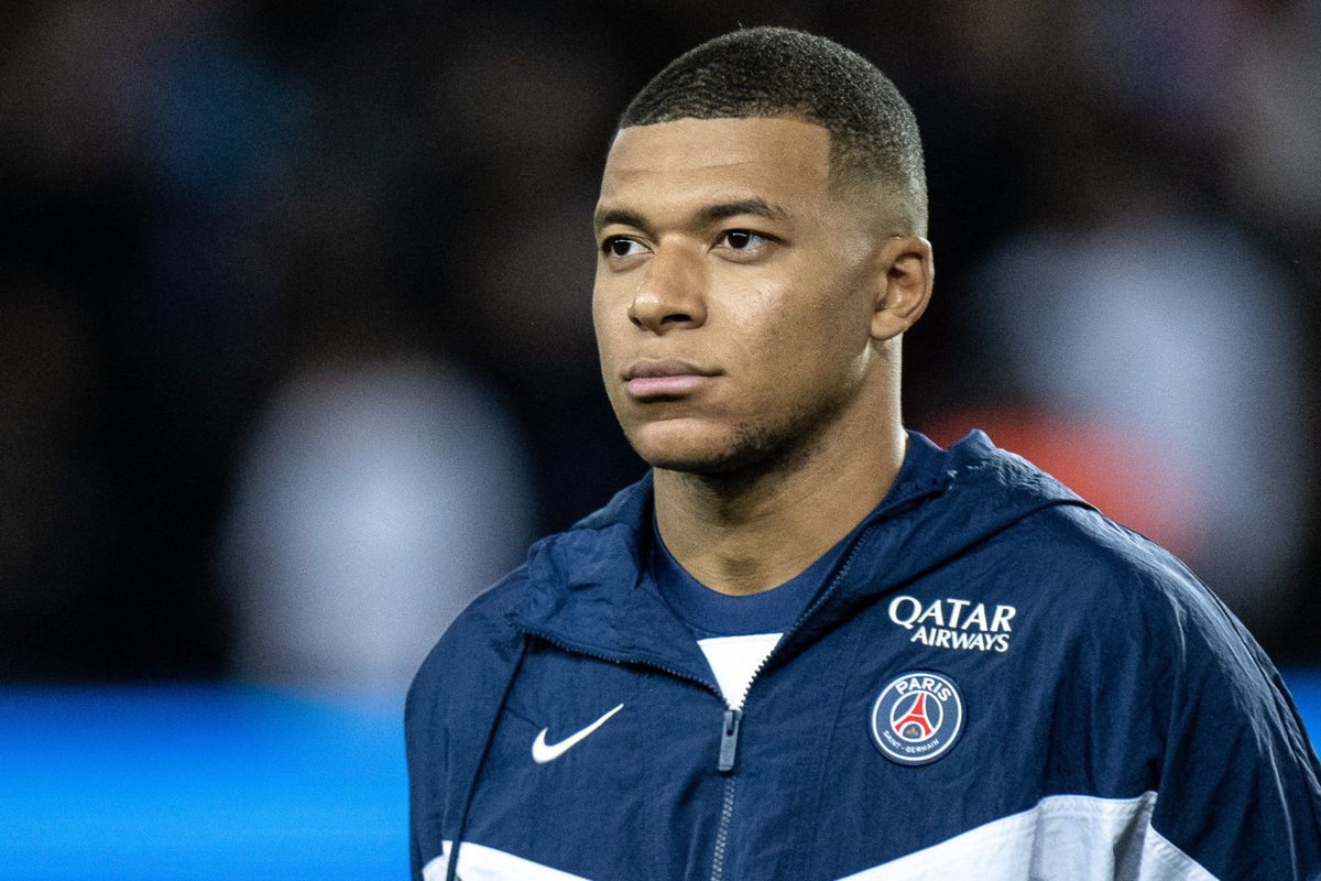 ManagingBarca's tweet photo. 🚨 Do you think we have ANY chance of signing Kylian Mbappé? If yes, what %? 🧐 https://t.co/lSppF0RRnB