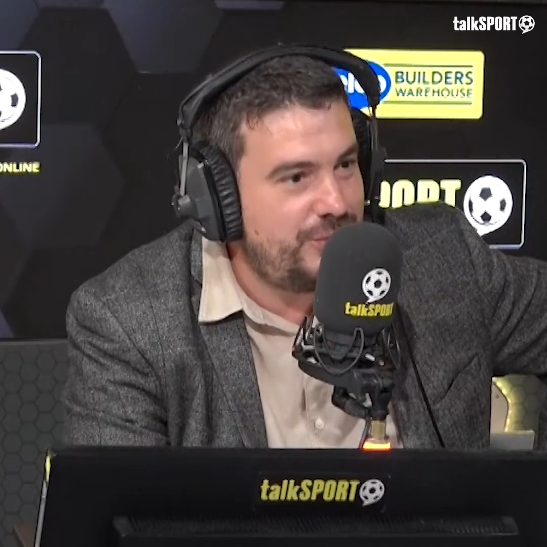 TalkSPORT On Twitter Yearly 700 000 000 Monthly 58 300 000 Talksport on twitter yearly 700 000 000 monthly 58 300 000