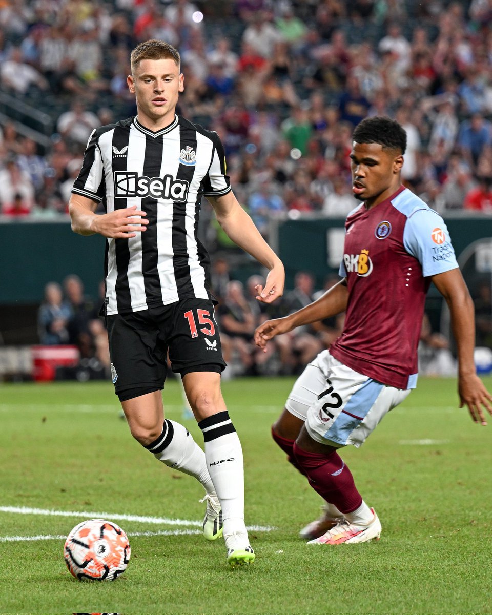 🚨 هارفي بارنز في أول ظهور له مع نيوكاسل⚫⚪

( 📸 <a href="/NUFC/">Newcastle United</a> )