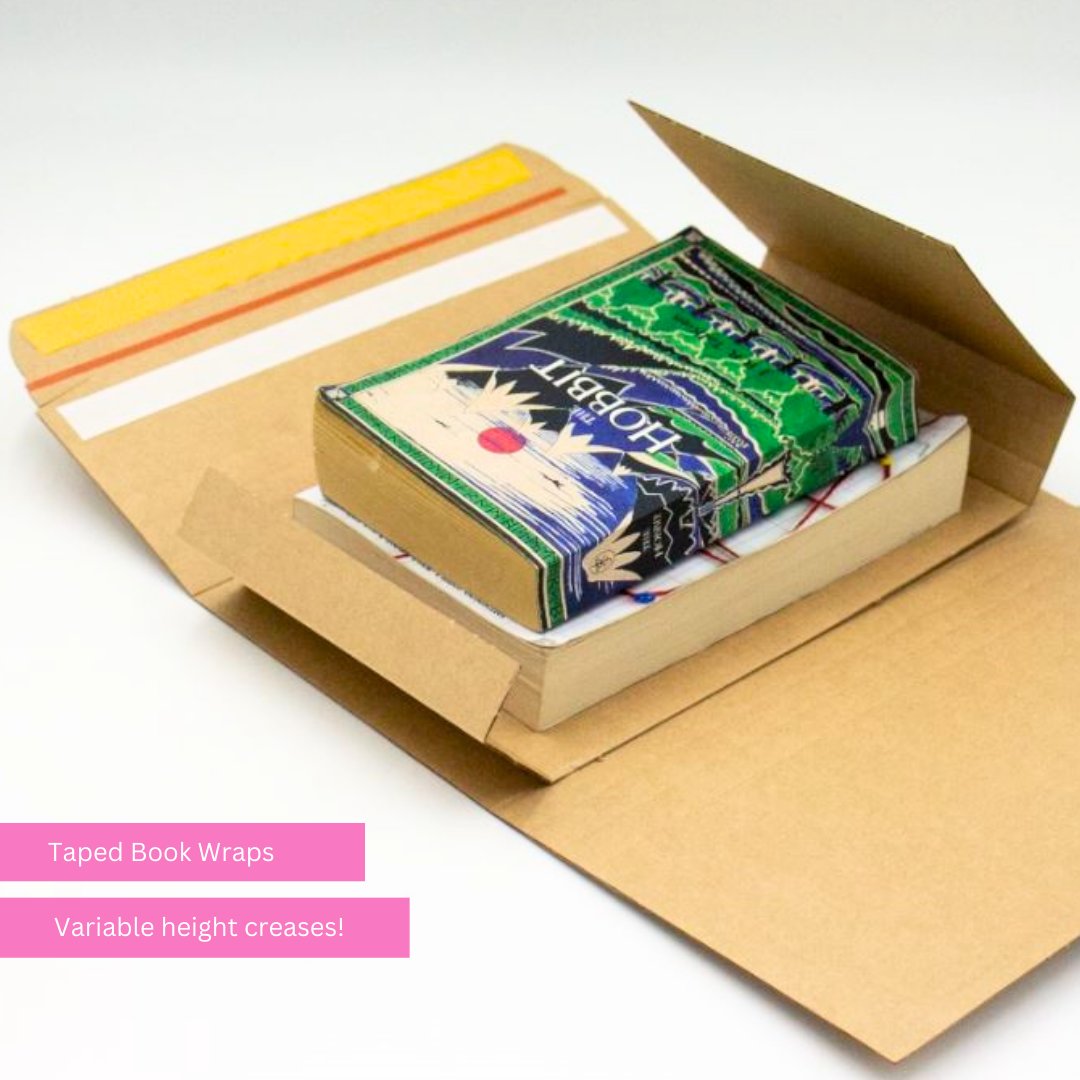 Boxed_Up's tweet image. Boxed-Up book wraps📚

👉🏼 Easy to assemble
👉🏼4 variable height creases to allow for multiple items
👉🏼Tear and tape to allow for easy packing and opening

buff.ly/2wh9T3x 

#books #bookwrap #bookpackaging #packaginguk #stockboxes