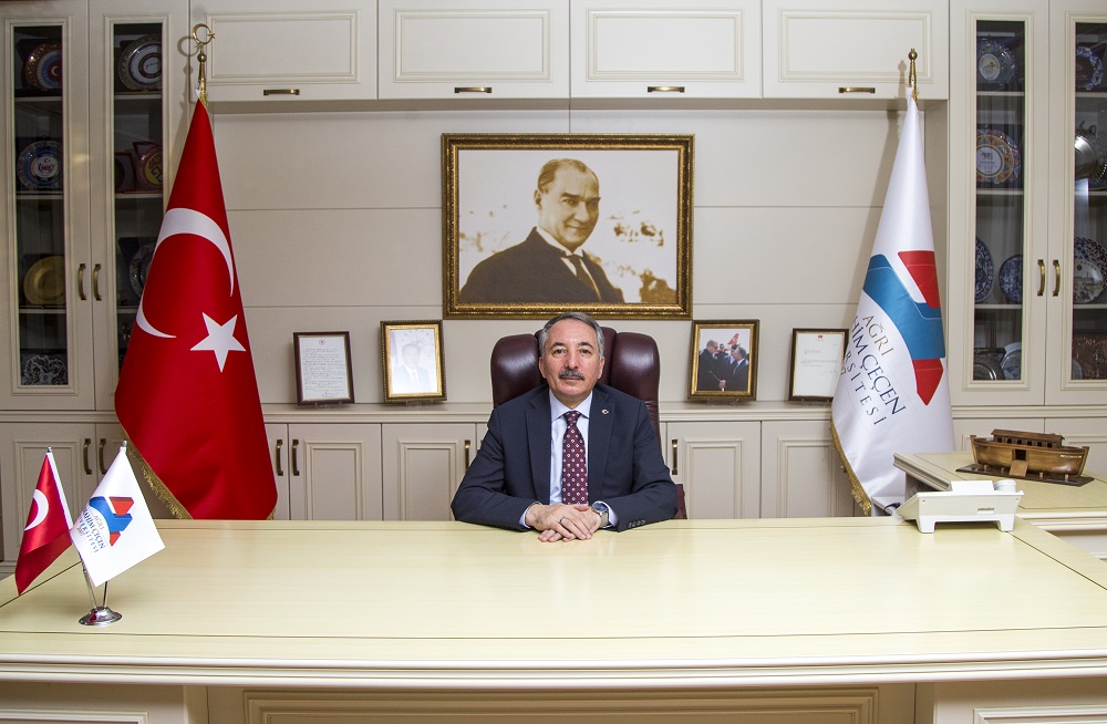 aicuni2007's tweet photo. Üniversitemizde Avrupa Standartlarında Eğitim Verildiği Tescillendi
@AhalikKarabulut
Ayrıntılar: https://t.co/jxL4UBBX6f
#AğrıİbrahimÇeçenÜniversitesi #BiliminSevgiyleBütünleştiğiÜniversite #DoğudanYükselenIşık #FEDEK #FenEdebiyat #Tarih #TürkDiliveEdebiyatı #akreditasyon https://t.co/1sJvsEzgE1