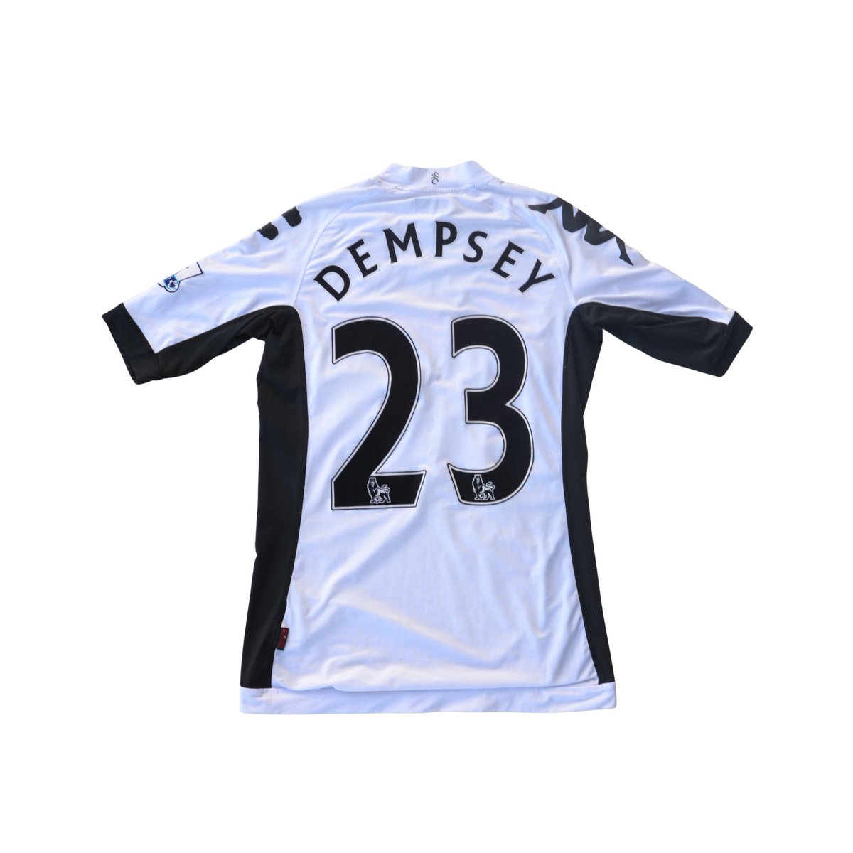 melbvsapparel's tweet photo. Soccer Kits Live

RVP 2014 Dutch national team jersey
Paulo Dybala 2022/23 AS Roma home kit
Wayne Rooney Man United 2014 away kit
Clint Dempsey Fulham FC 11/12 Home Jersey rare kit (M) https://t.co/ChFaNX0iZ4