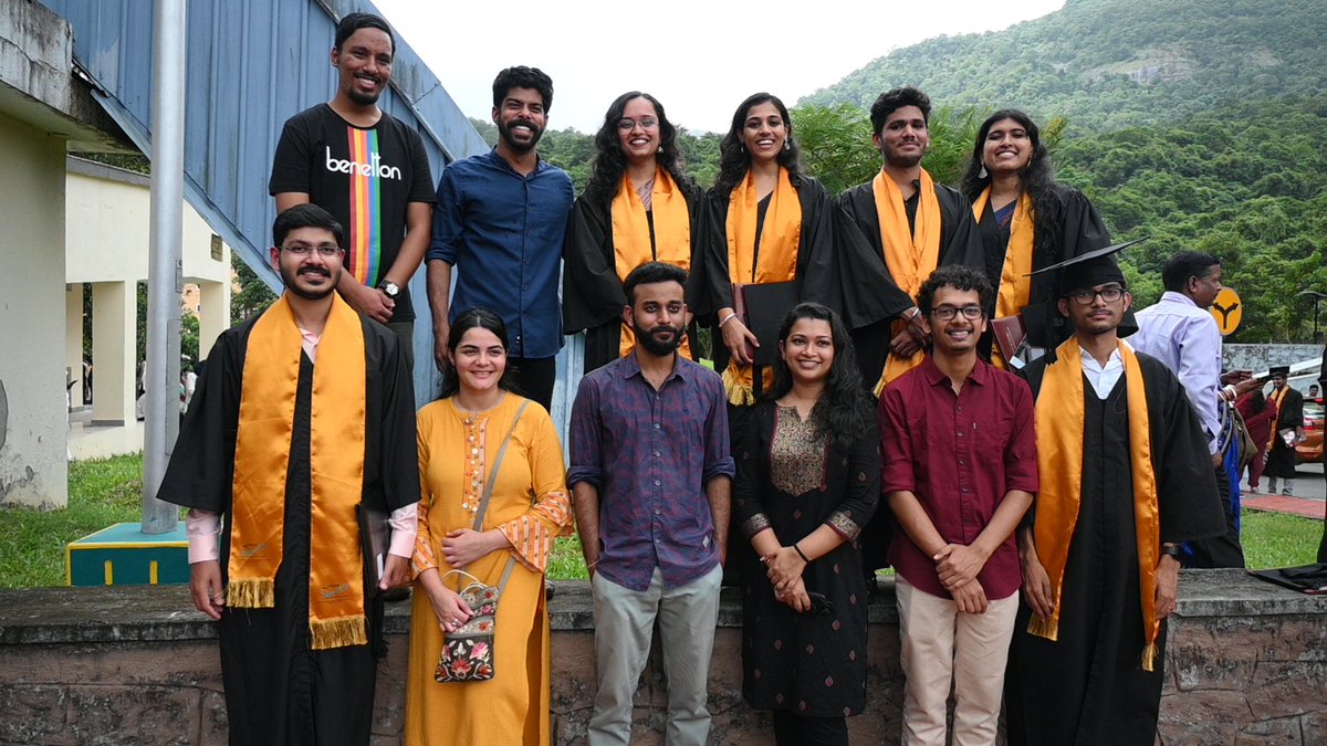 MannaLab1's tweet photo. From the 11th convocation ceremony at IISER TVM 23.07.2023. Congratulations to all the Manna lab graduates !!! Wish you all the success in your future endeavours! https://t.co/dJnMbd2GkB
