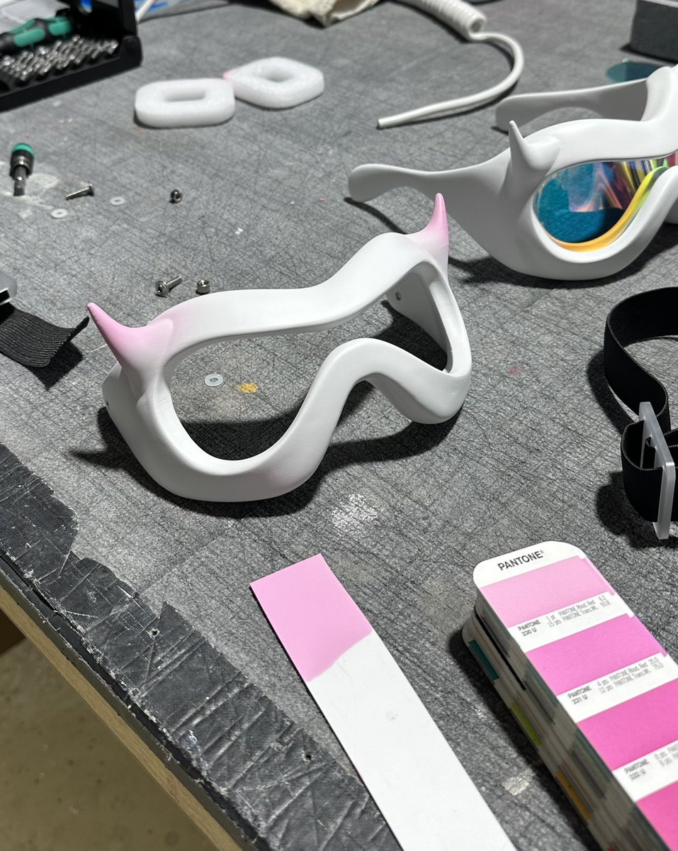 hunimona's tweet image. Superhero swag. @LilNasX with the 3d printed Huni glasses 💕🚀 much love to you and the crew.