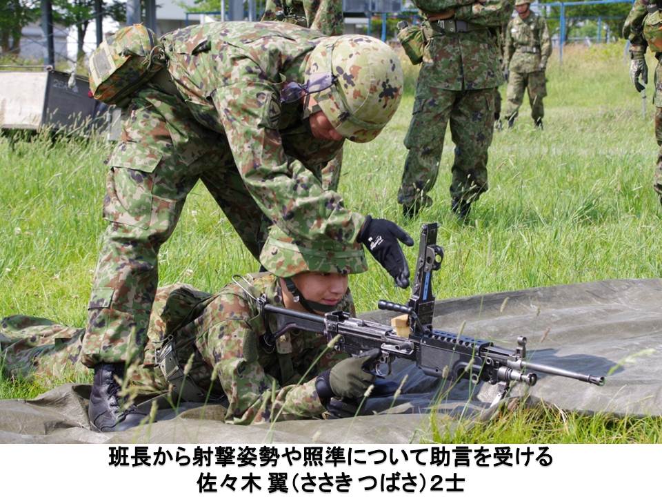 米陸軍 第 吹き飛ばす 82 補給旅団軍事情報部隊女性士官制服軍曹10Mサイズ