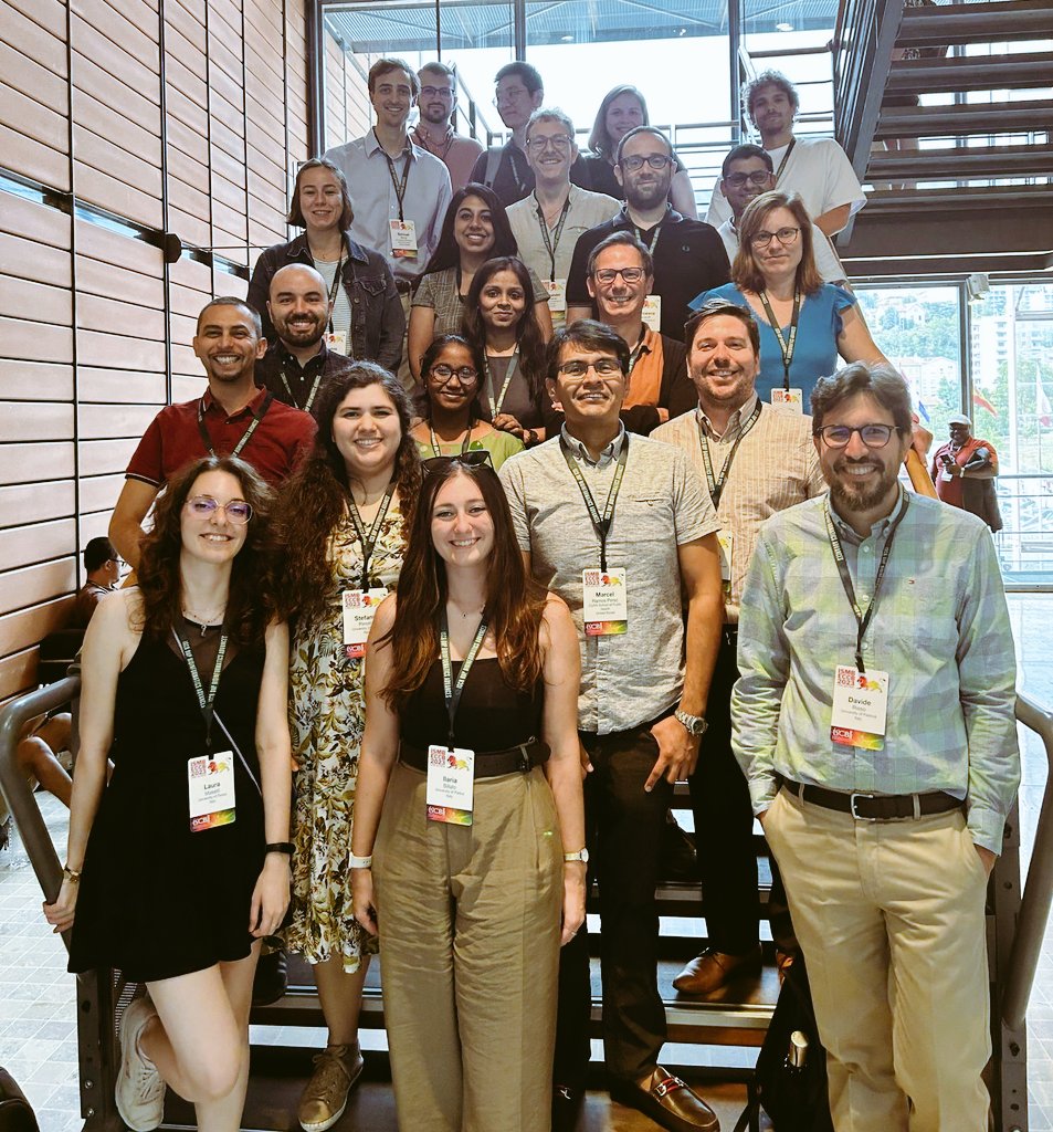 When you find the perfect tutorial at <a href="/ISMBinfo/">ISMB/ECCB Conference</a> and discover the amount of mistakes you made 🤣. Thank you all for the huge help, <a href="/Bioconductor/">Bioconductor</a> team, the single-cell analysis course was extremely helpful.
#ISMBECCB2023