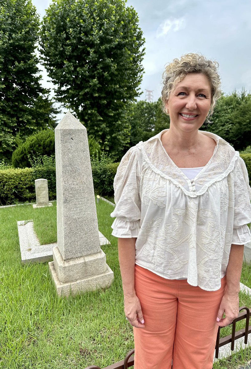 DrPaulChitwood's tweet image. Tour of South Korea’s Foreign Missionary Cemetery today. Inspiring to see how Korean believers honor those who gave their lives to bring them the gospel. 

First grave opened there was for a medical missionary from Tennessee who shares the family name of my wife @MichellChitwood