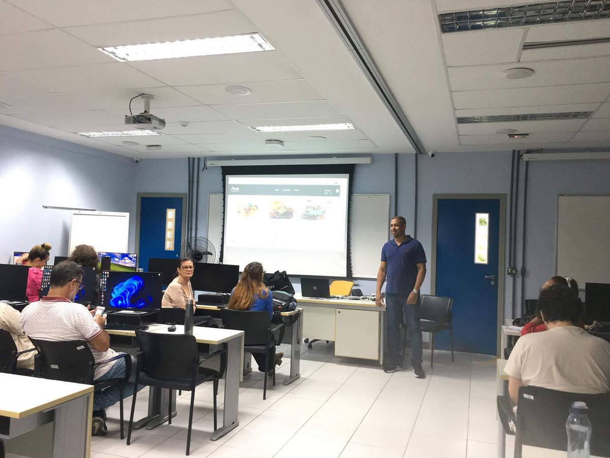 davilinfo's tweet photo. Hands On Lisk with SDK 6 at UFBA 20/07/2023 https://t.co/adVTtTSRez