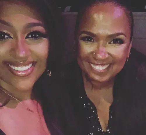 #JazmineSullivan’s mother has passed 💔 We send our condolences to her & her family 🙏🏽🕊️