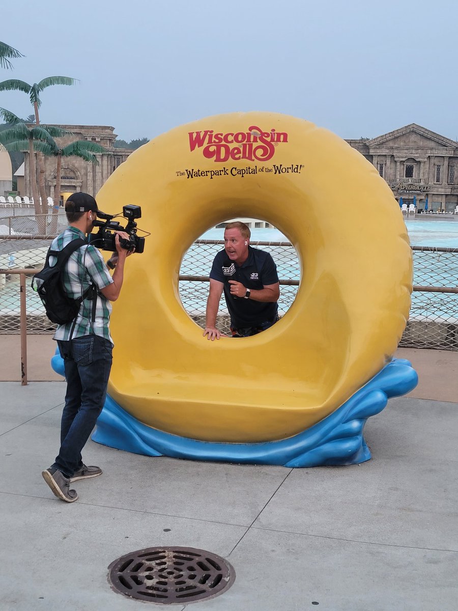 LeahHauck's tweet photo. Thanks for visiting #WisconsinDells @23WIFR 

#tv #pr #publicrelations https://t.co/BniHjm99hq