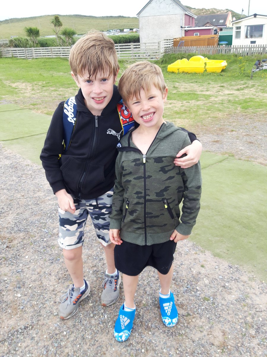 OgrasOgras's tweet photo. Bhí craic iontach ag lucht Thrá Lí ag Splash. The Tralee Gang had mighty fun at Splash Sports. @ForasNaGaeilge @dcediy @RTERnaG @SlaineNain #TraLi #Tralee #CampaiSamhraidh #SummerCamps #AnGhaeilge #Irish #Ogras @Kerrys_Eye @kerryman_ie @NuachtBnG @TG4TV @PEIG_ie @Traleetodaynews https://t.co/9mIYZZI7oQ