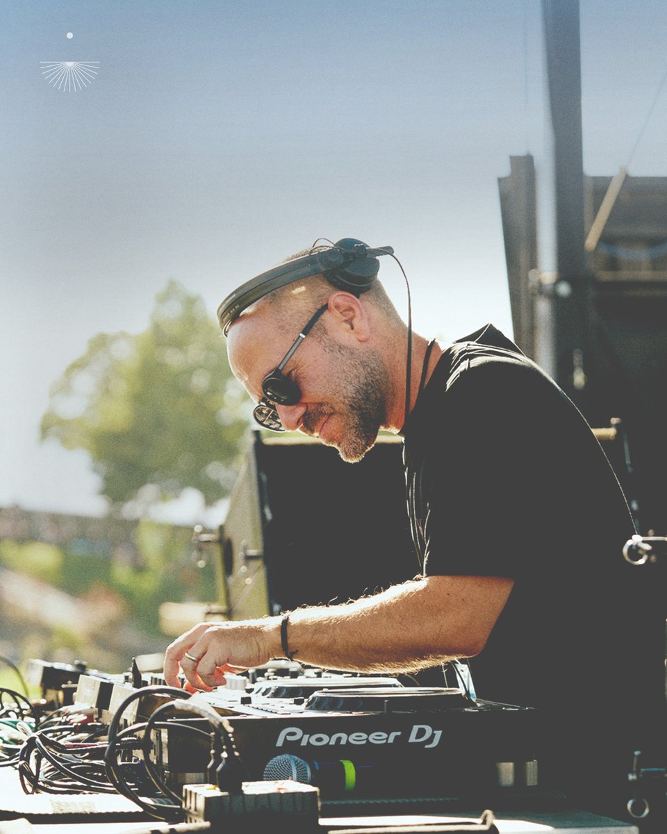 Anjunachill tweet media