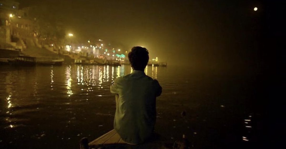 shortiekiddo28's tweet photo. the meaningful and moving experience that this film brings with one simple message that where one part of our life ends, the other begins. masaan is one thought provoking masterpiece that struck a chord within me. still the best. 

[ #8yearsOfMasaan #Masaan #VickyKaushal ] https://t.co/AXtdBcRNz8