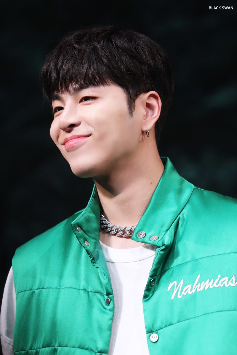 blackswan_0331's tweet photo. 230616🧡☺️
@tkwpcnfak 
#구준회 #준회 #JUNE #ジュネ #iKON #아이콘 https://t.co/9DMplrMNrC