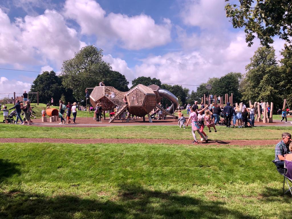 AllenScott_Ltd's tweet photo. Delighted to be at the opening of the Cafe/Community space &amp; playground at Victoria Park yesterday - just in time for summer! ☀ Such a big turn-out, great to see it being celebrated!

@AshfordCouncil | @BlakedownLandsc | @HuntleyCT
#parks #landscapearchitecture #communityhub https://t.co/bYQ2j2RkhQ