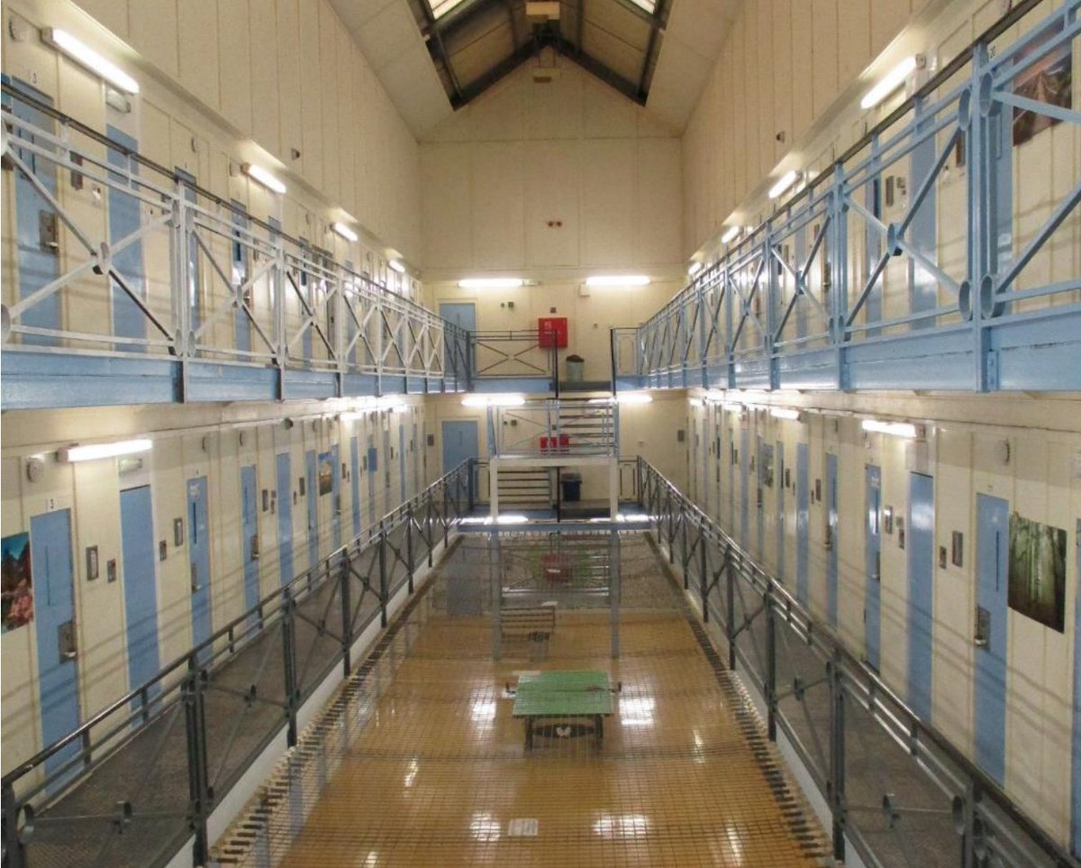 🧵 Published today, @HMIPrionsnews' report on Risley serves as a perfect example of the chaos that exists within our over-burdened and under-resourced prison system.

Risley is a resettlement prison in Cheshire aimed at preparing people for release, but it is failing to do so.