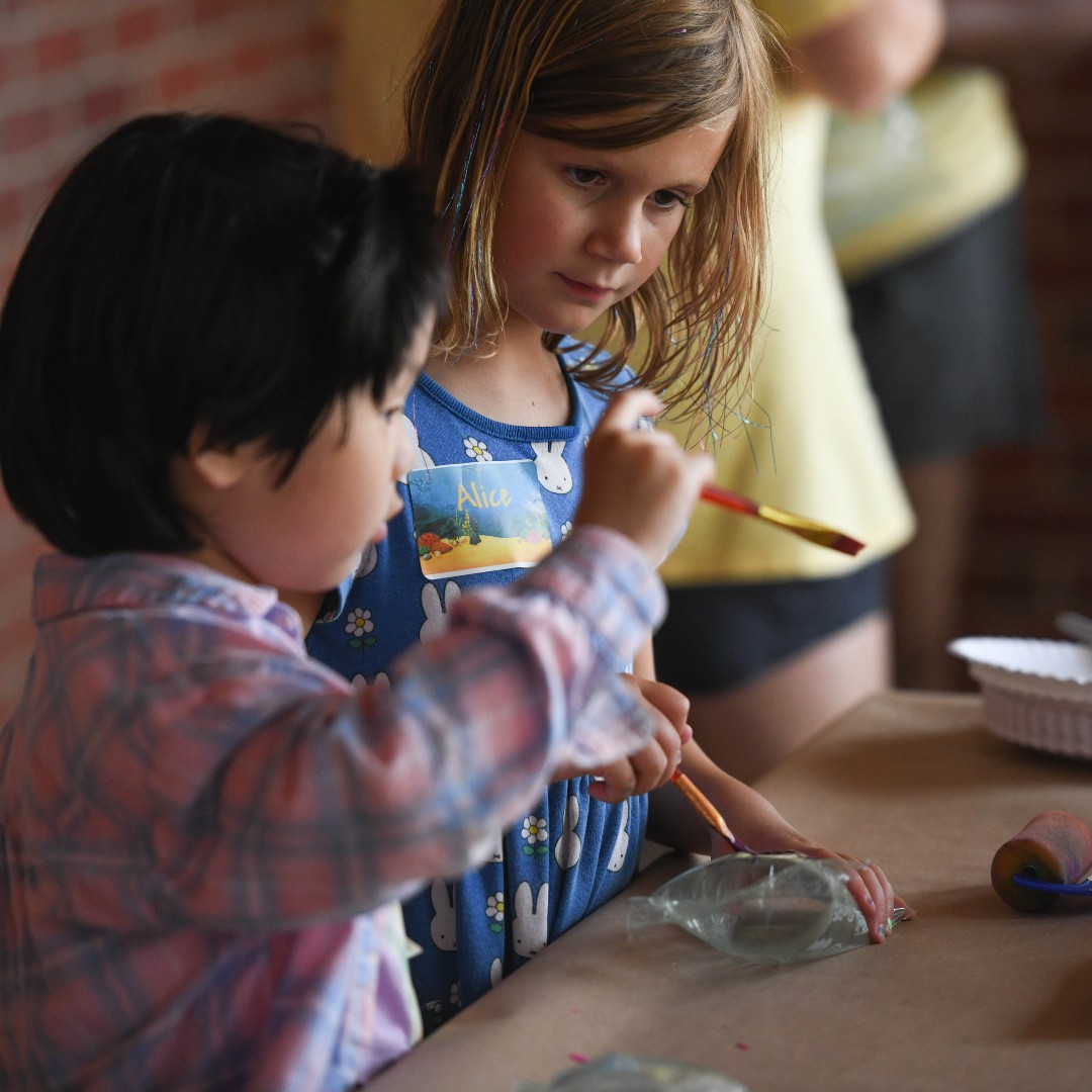 East End Explorers Camp had an enchanting week of Epic Underwater Adventure while using the power of paint and arts and crafts! 🎨✨ Campers let their imaginations soar as they dove into a nautical world of fantastical wonders! #SSASummer