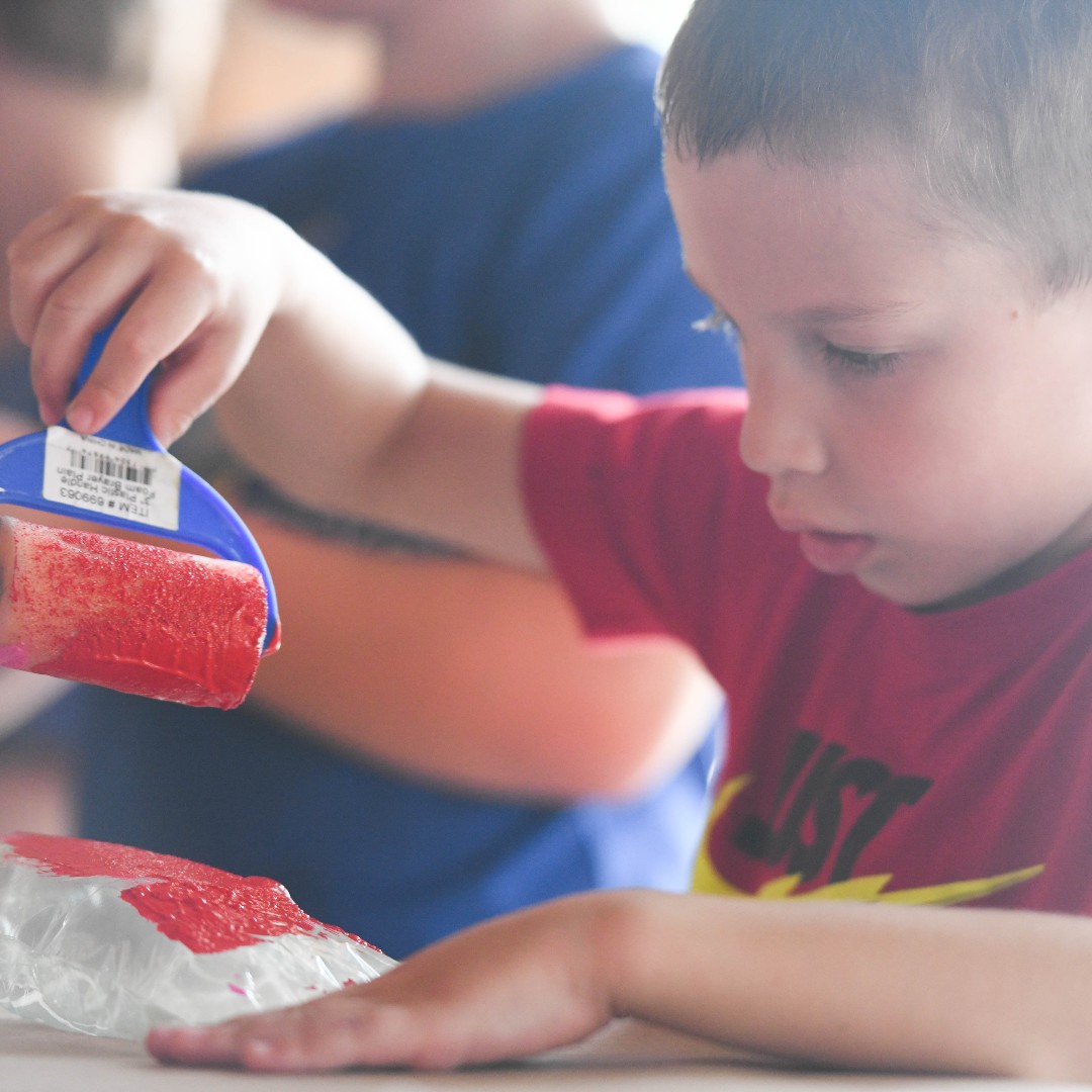 SSASummer's tweet image. East End Explorers Camp had an enchanting week of Epic Underwater Adventure while using the power of paint and arts and crafts! 🎨✨ Campers let their imaginations soar as they dove into a nautical world of fantastical wonders! #SSASummer
