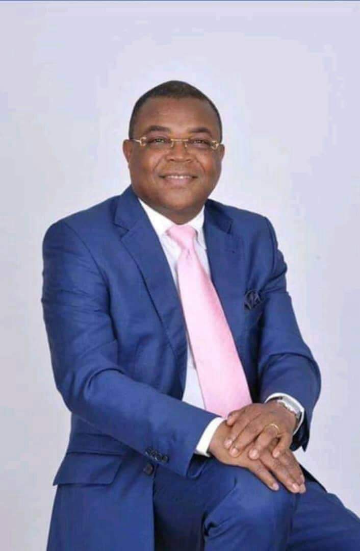 JuniorNdomba2's tweet photo. Après son avènement au @UrbanismeD S.E @Pius_Muabilu trouve ce ministère comme un chantier qui n'avait que des brousses, alors il commence par placer les instruments juridiques pour bien répondre à la vision de @fatshi13 c'est ainsi que:
#ACOPRIM
#FONHAB
#GUPEC
furent créés https://t.co/R9aRW9WOGX