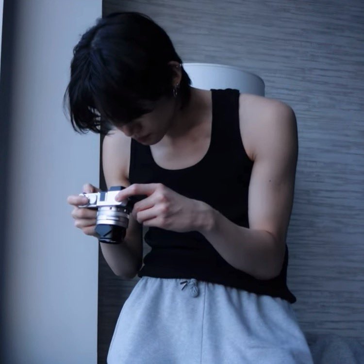 ‎오물조물 tweet media