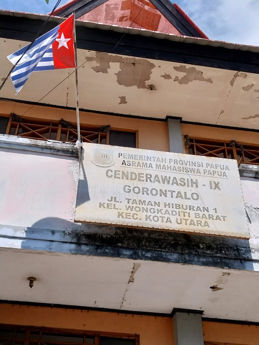 MkTabenack's tweet photo. Komite Nasional Papua Barat (KNPB) Konsulat Indonesia Wilayah Gorontalo Sukses Gelar Acara Ibadah Syukuran HUT Ke-13 Tahun.
"""""""""""""""""""""""""""""""""""""""""""""""""""
Acara ibadah syukuran hari ulang tahun HUT yang dilakukan ini untuk menaikan ucapan syukur kepada Tuhan https://t.co/NLgih6H5TD