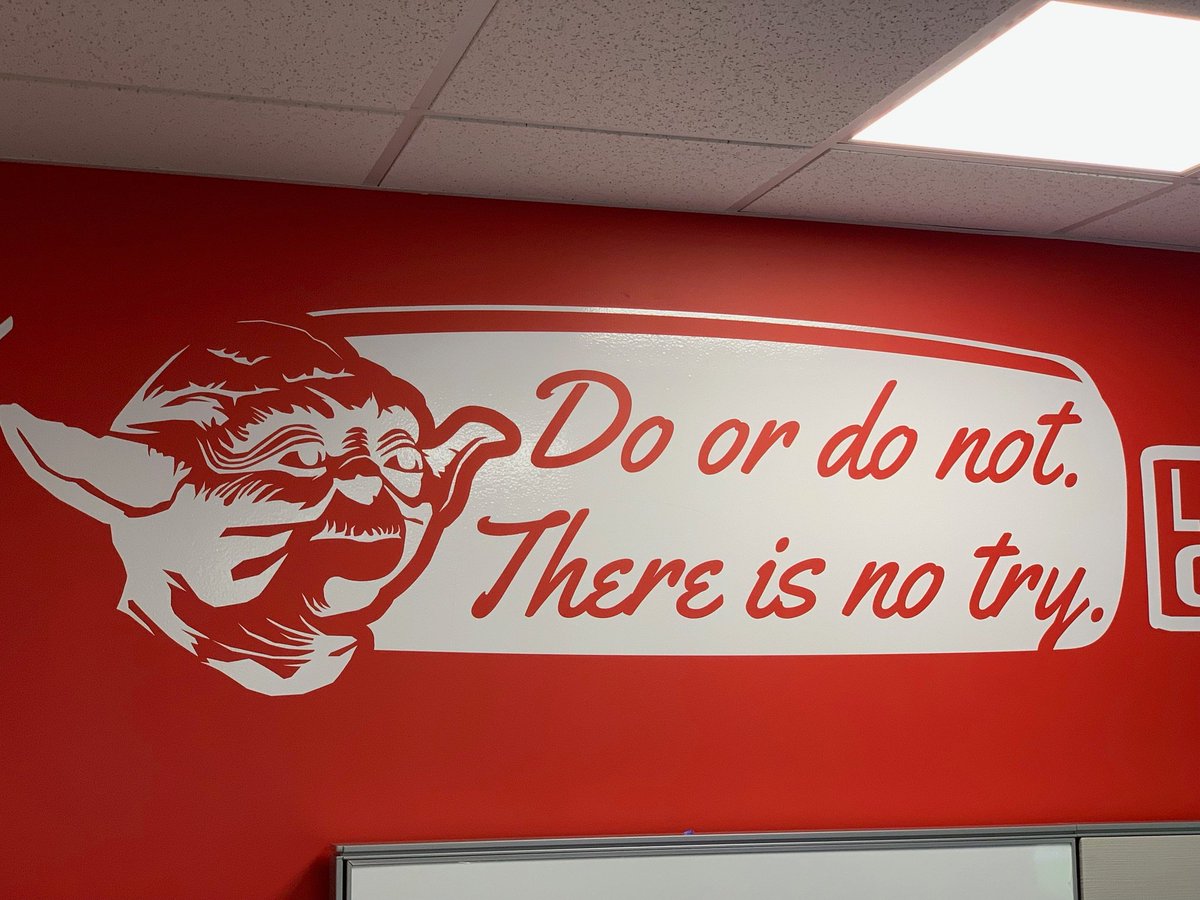 AllPrint175's tweet image. Let the Force guide your endeavors as you embrace Yoda’s wisdom. 
This large format wall decal helped to transform the look and feel of this office while also providing a bit of Yoda inspiration.allprintresources.com/contact   

 #OfficeRevamp #CustomSignage