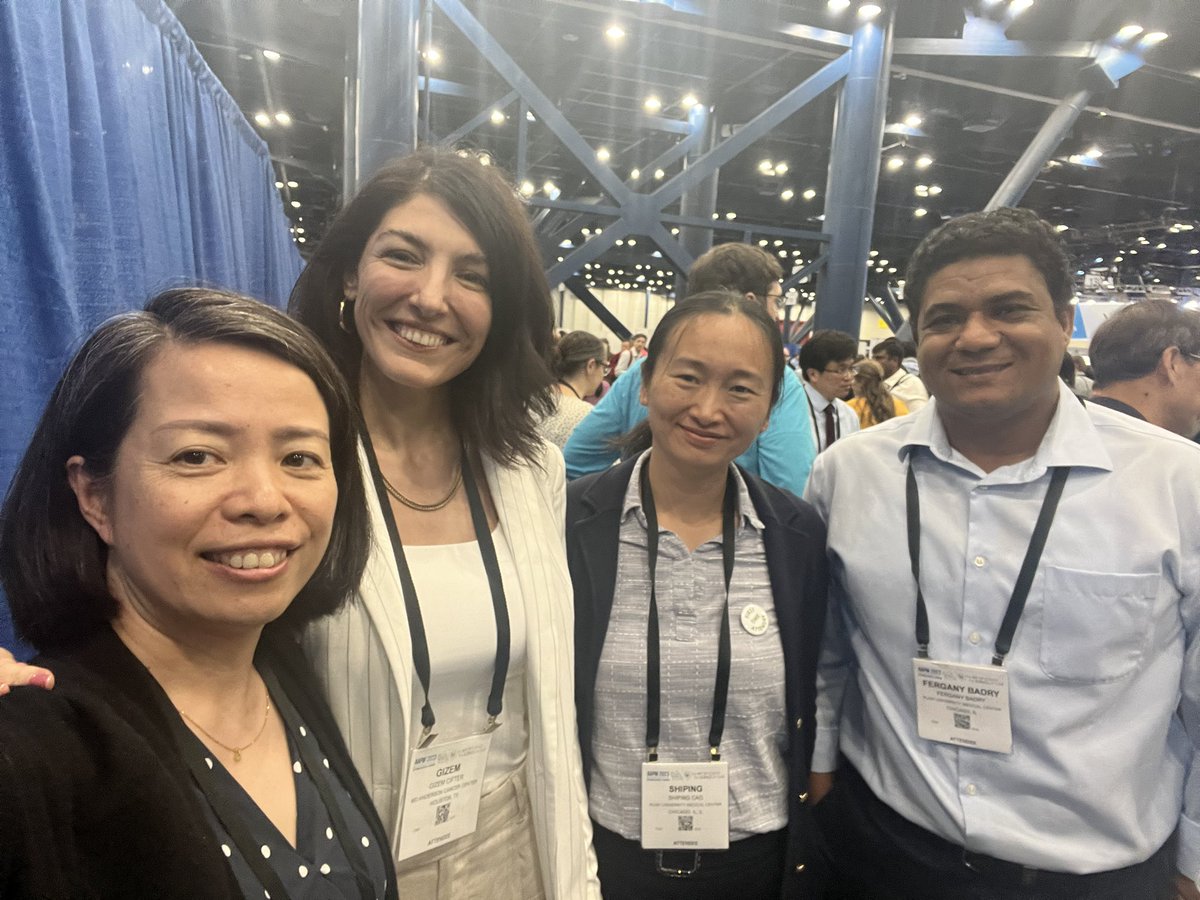 YixiangLiaoPhD's tweet photo. Rush MP residency program well represented at the AAPM residency fair #AAPM2023 https://t.co/m0zf5B9r8w