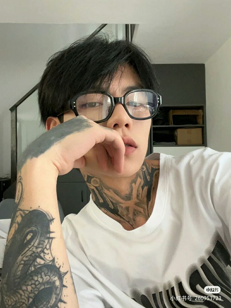 Zdecydowanie za mało wstawiam tu rzeczy. Chyba czas to zmienić. 
Pamiętajcie by w ten upał mieć przy sobie wodę.