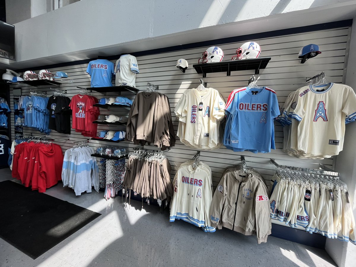Titans Pro Shop tweet media