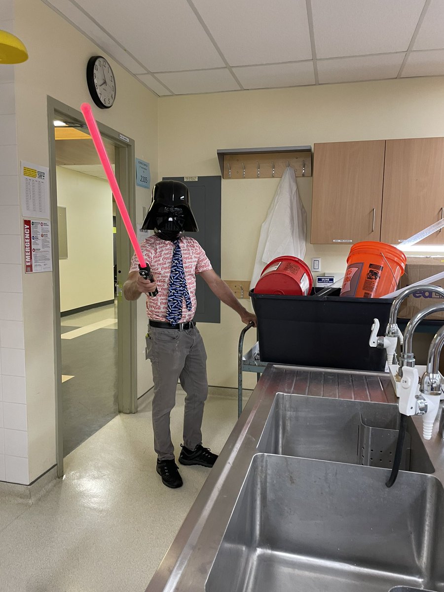 Prepping for ChemEd X Demo Show! Lots of great presenters! Tuesday morning and again in the afternoon!@pchemstud #ChemEd2023