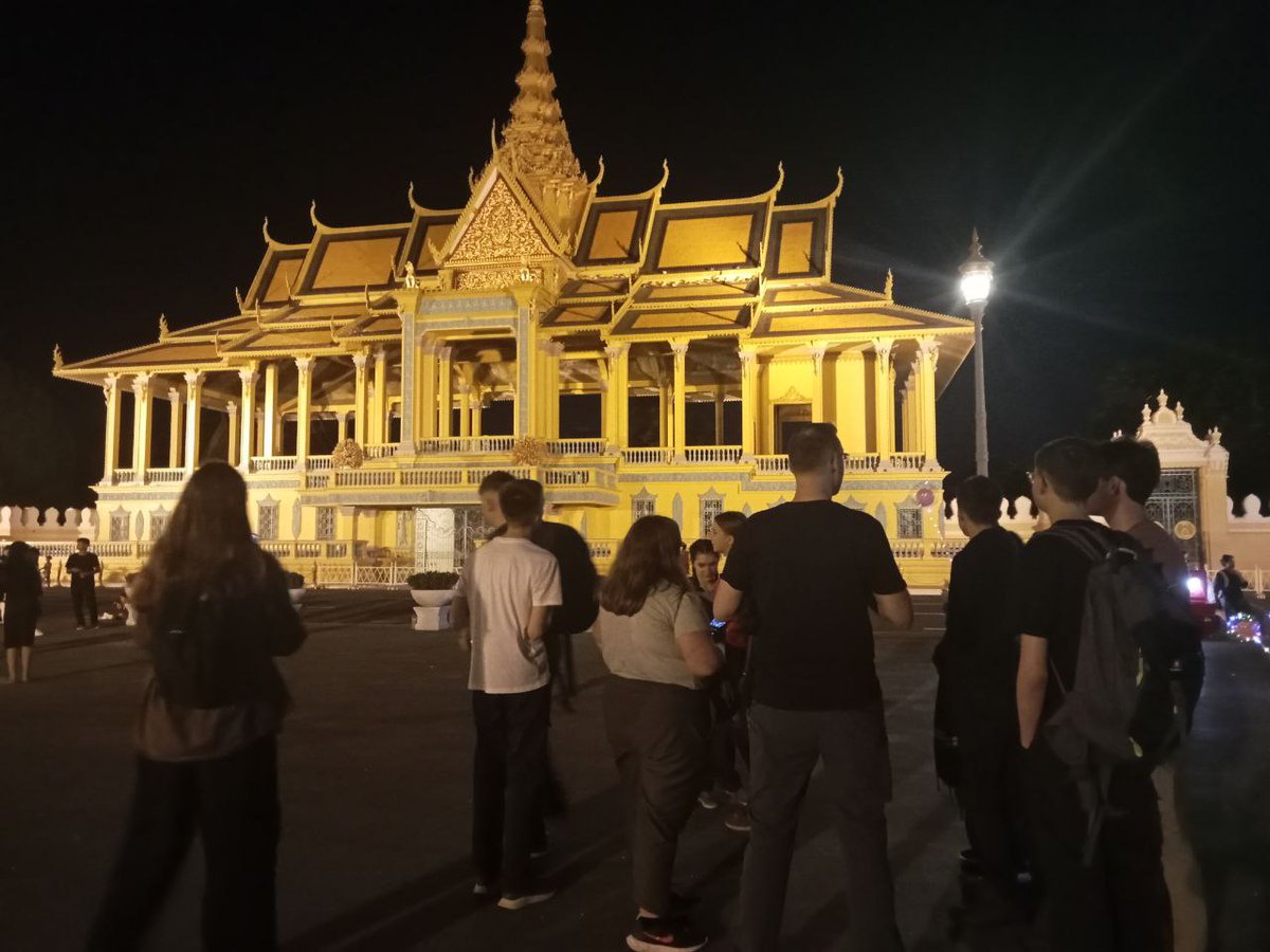 CampCambodia's tweet photo. Safe arrival to Cambodia. Enjoyed the national dish called AMOK and viewing Kings Palace.
#TeamKngaok 
#Campseffect 
#Dosomethingamazing 
@CampsInt https://t.co/x0RInn7mxW