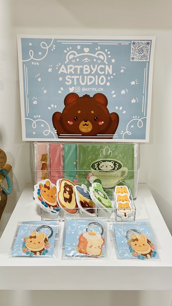 It’s my first store display! My keychains, postcard prints, and stickers are now available at Maker’s Market, Toronto! 🐻💖