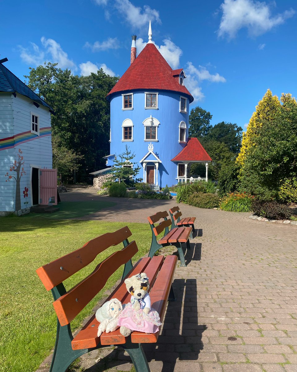We went to the Moomin World today 😍💖🌞🌺 #muumimaailma #moominworld #muumit #moomin #finland #naamtali #summer #holiday #travel #travelphotography #doll #teddybear