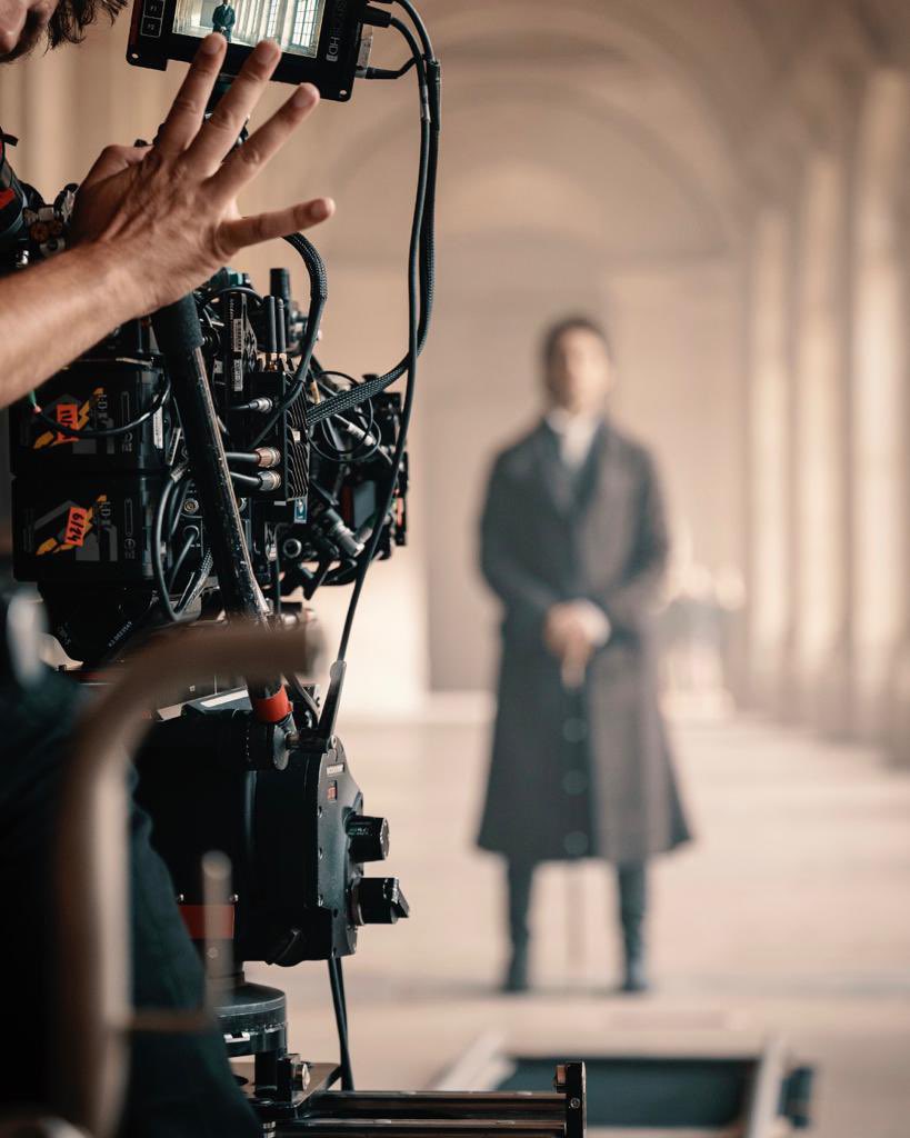 Dimitri_Rassam's tweet image. Aujourd’hui commence le tournage du COMTE DE MONTE-CRISTO 🎬💥d’après le chef d’œuvre d’Alexandre Dumas.

Un film de @mattdelap &amp;amp; @alexdelapat ⚡️⚡️

Avec ✨ @pierreniney #BastienBouillon #AnaisDemoustier #AnamariaVartolomei #LaurentLafitte @pfavino @patrickmille #VassiliSchneider…